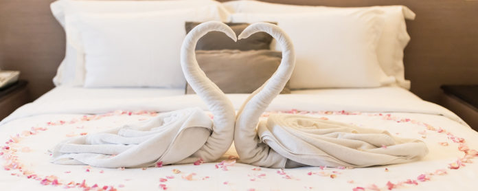 kado pernikahan untuk sahabat