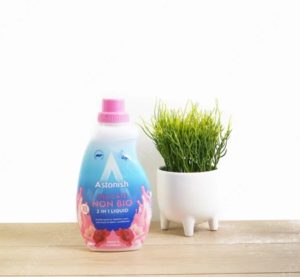 mencuci baju dengan mesin