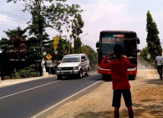 Om Telolet Om Dilarang