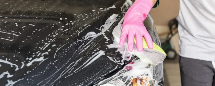 Menghilangkan Goresan