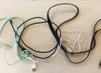 Menggunakan Pengikat Kabel Agar Kabel Awet