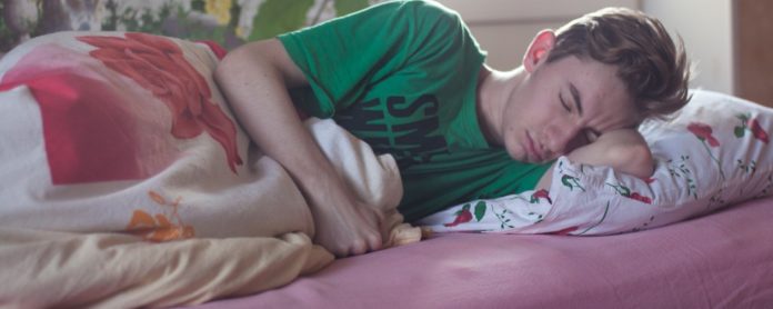 Apakah Anda Berbicara dalam Tidur? Ini Penjelasan Ilmiahnya