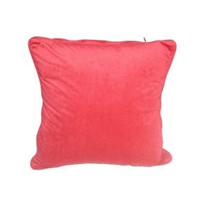 sarung bantal merah
