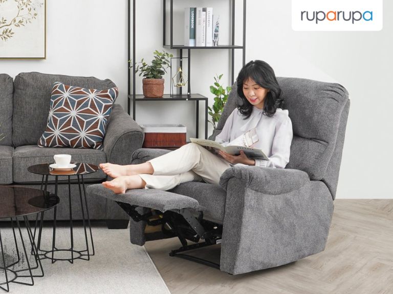 7 Rekomendasi Sofa Recliner Terbaru 2023 untuk Ruangan Sempit