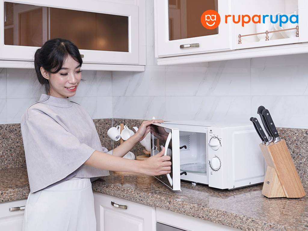 perbedaan oven dan microwave