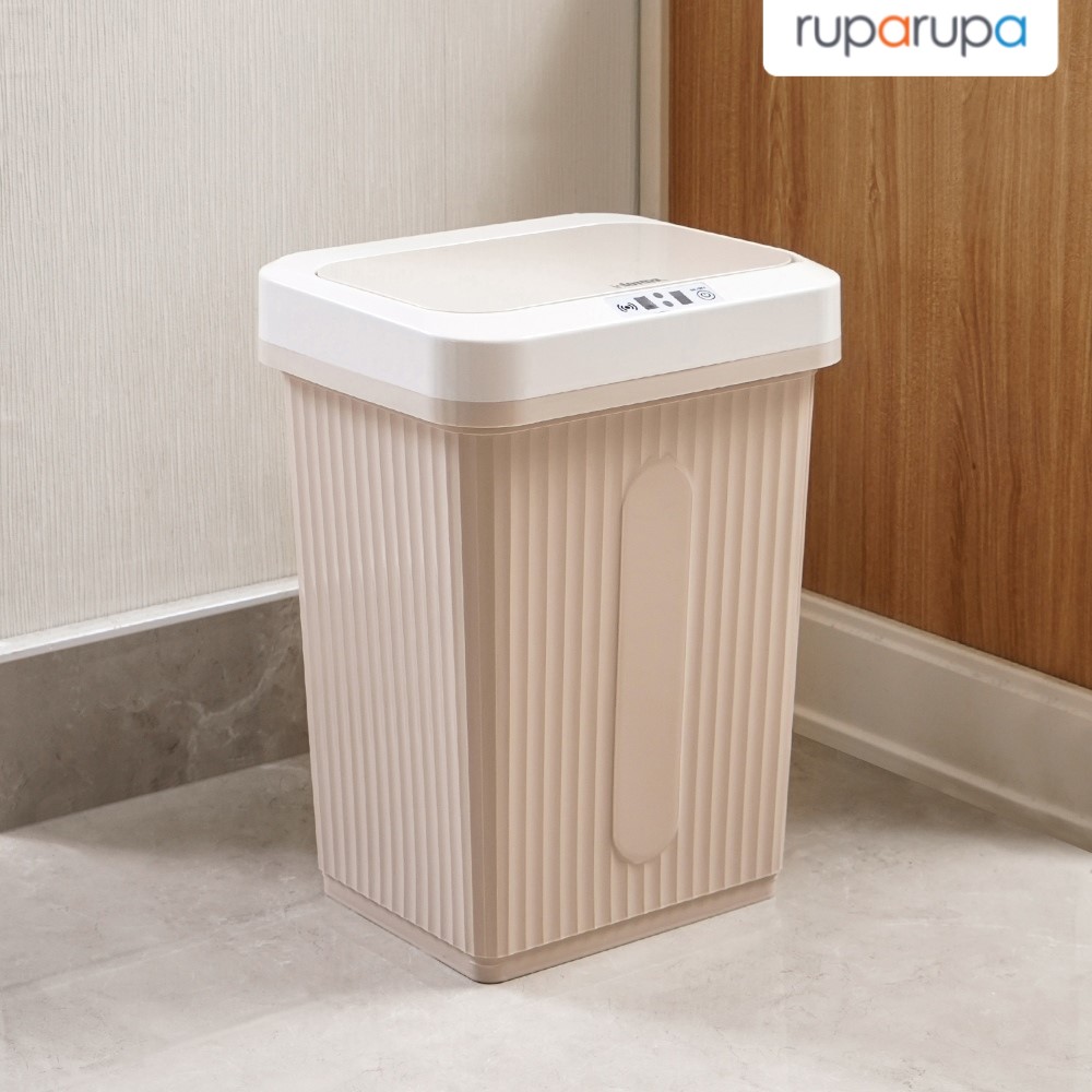 tempat sampah rumah bersih