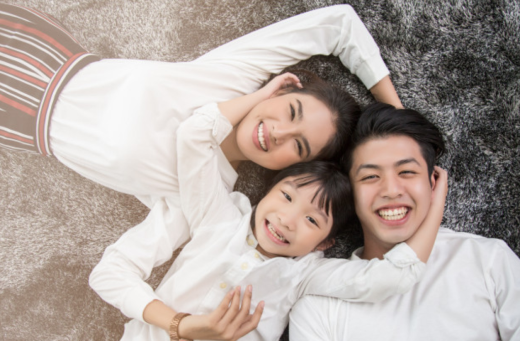 Foto keluarga pilihan baik sebagai dekoratif dinding