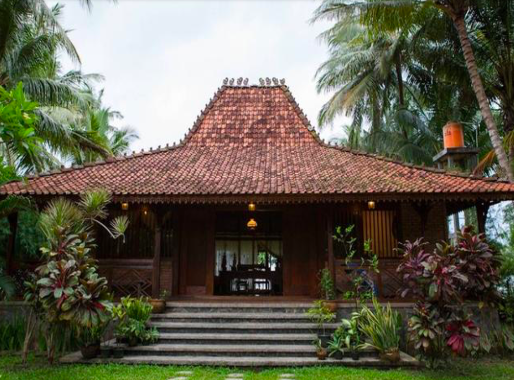 Rumah Adat Tempat Wisata Makanan Daerah Pakaian Adat Jambi