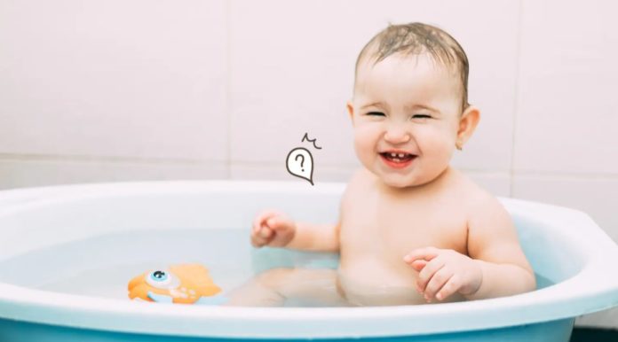Perlengkapan Mandi Bayi