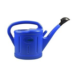 penyiram tanaman berkebun di rumah