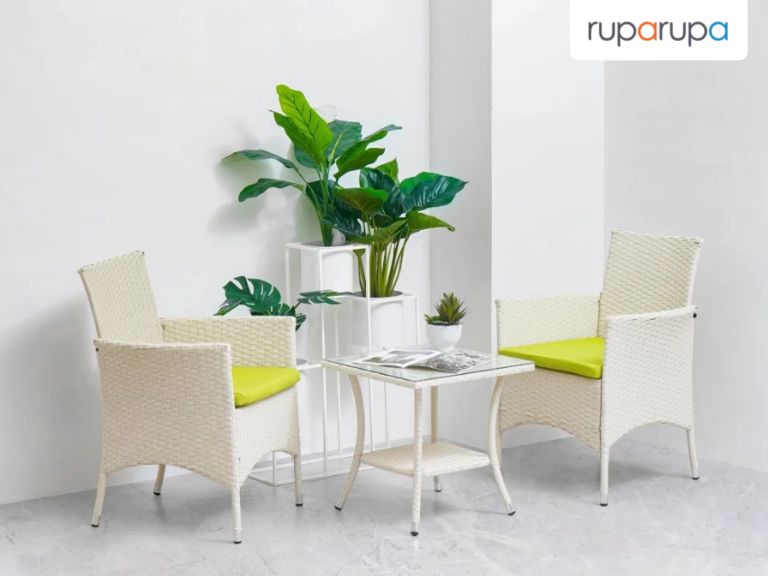 rekomendasi kursi outdoor