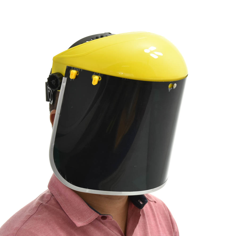alat keselamatan kerja pelindung wajah