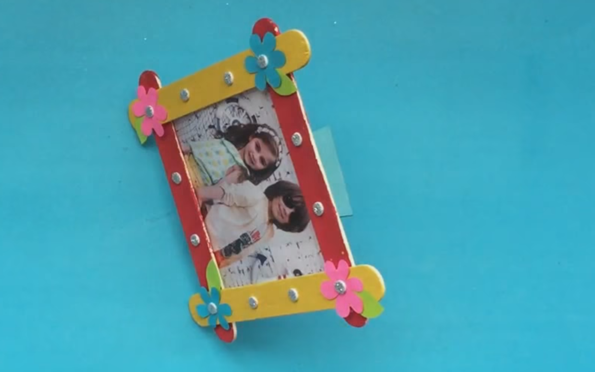 stand photo frame