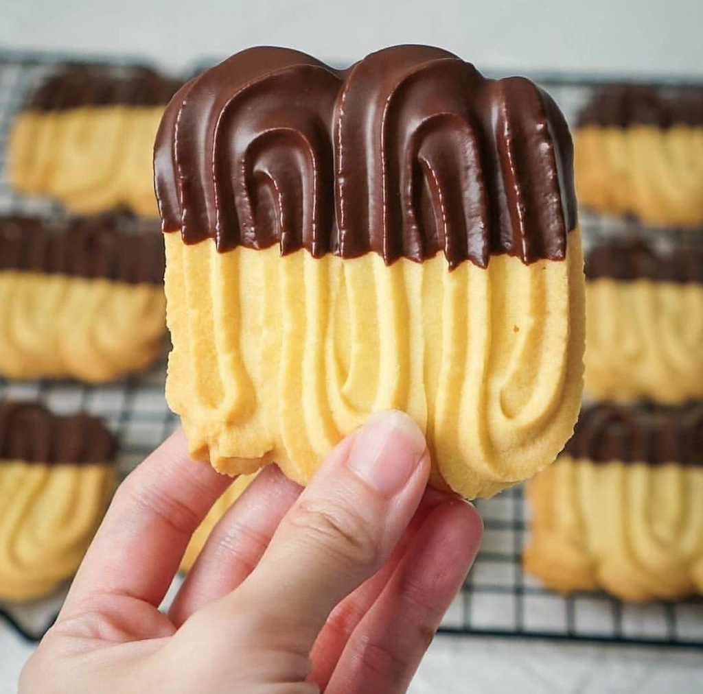 Resep butter cookies