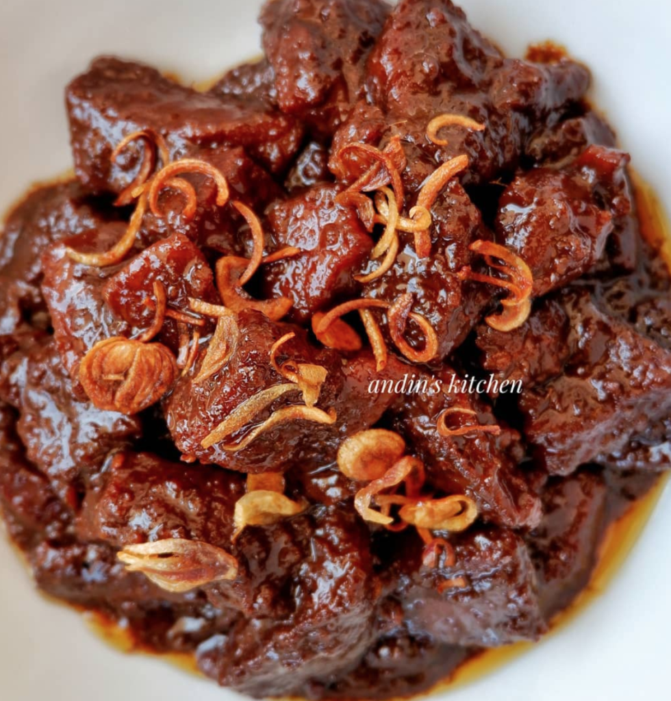 Semur daging sapi nikmat