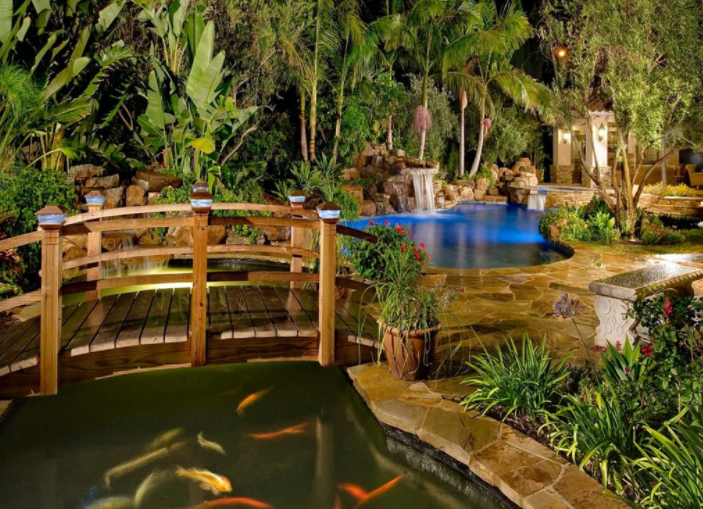 kolam ikan minimalis