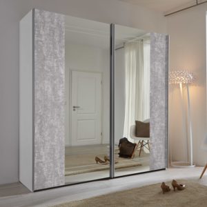 Model lemari pakaian geser