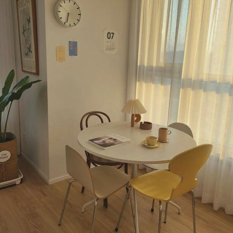 Ruang makan minimalis ala korea