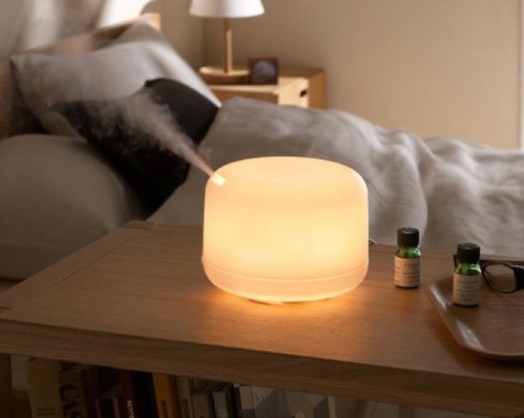 Gunakan diffuser dengan aromaterapi
