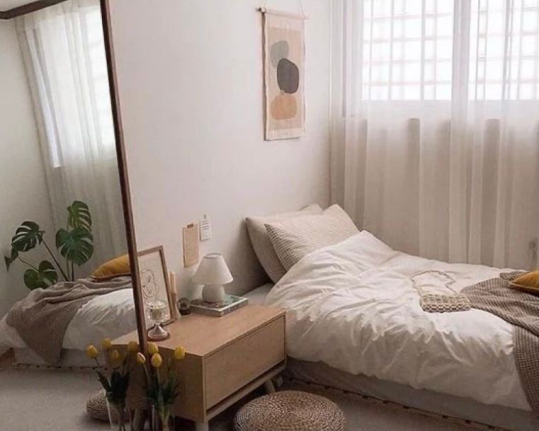 gunakan gorden polos