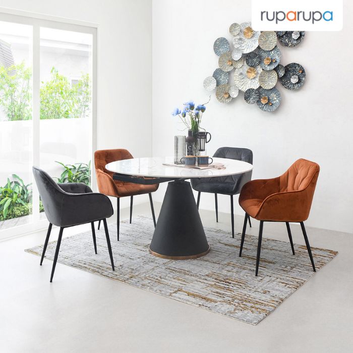 kursi makan rumah tangga