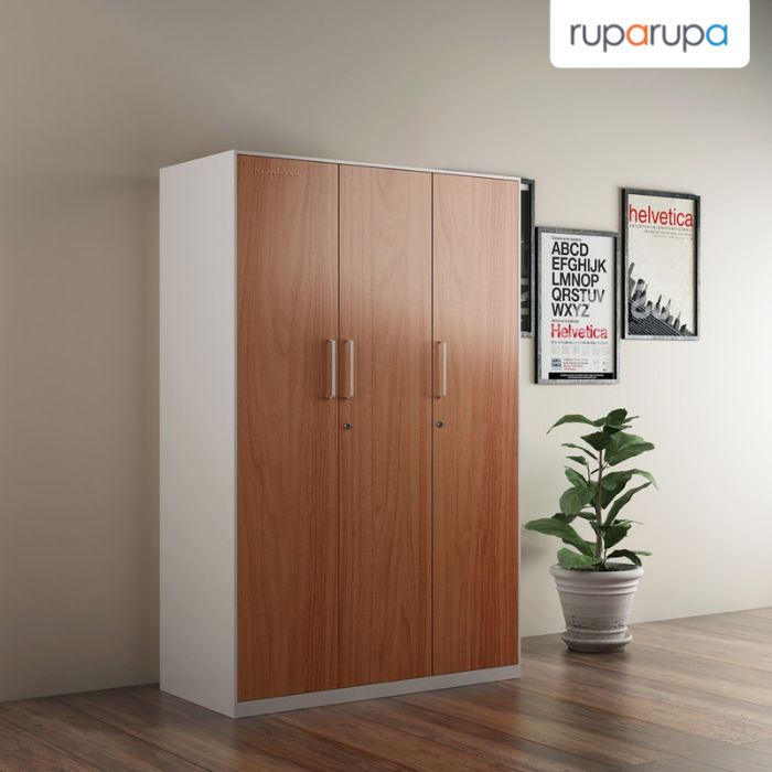 lemari pakaian rumah tangga