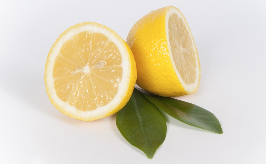Lemon buah untuk covid