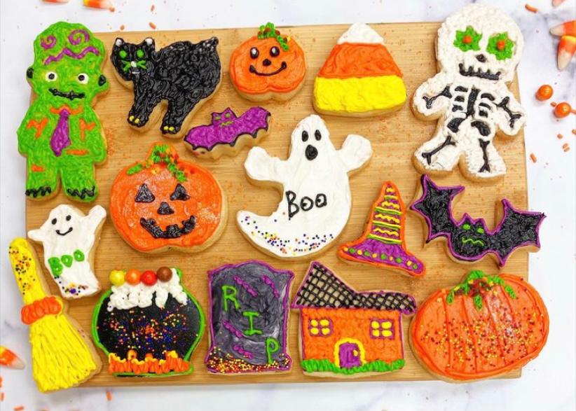 desain cookies acara halloween