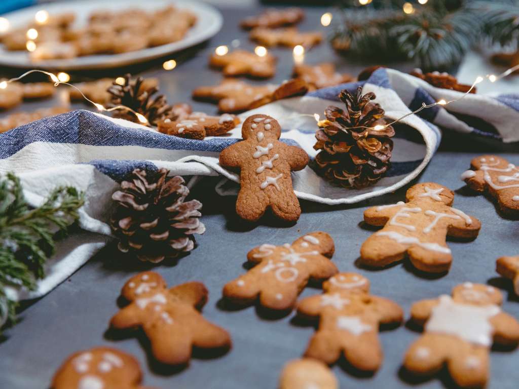 resep kue natal gingerbread cookies