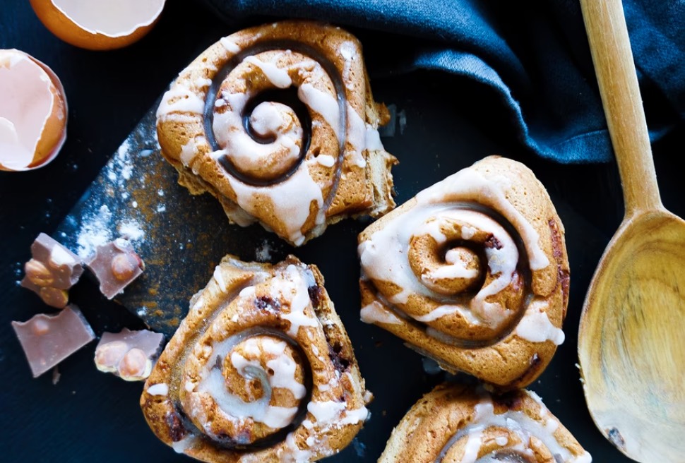 cara membuat cinnamon roll