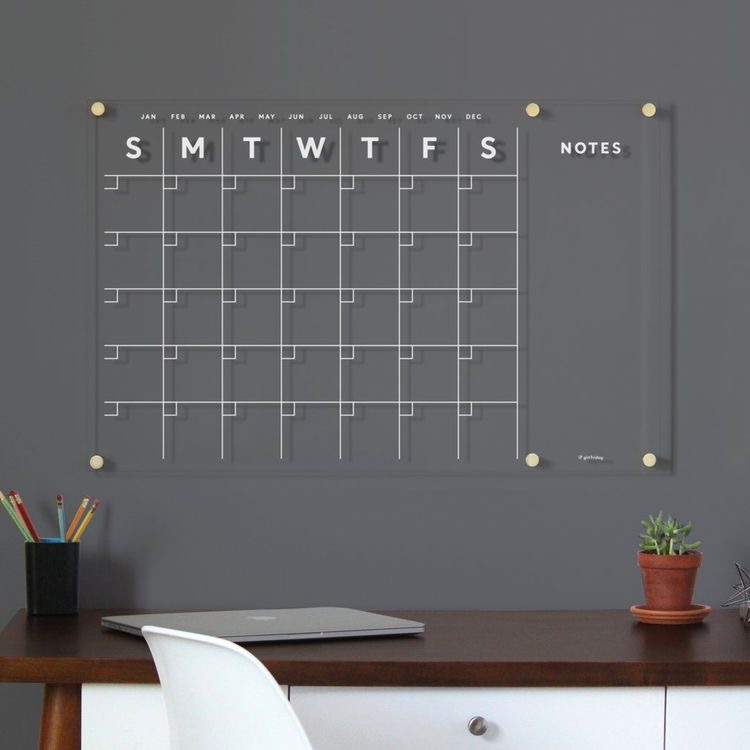 Kreasi unik akrilik kalender