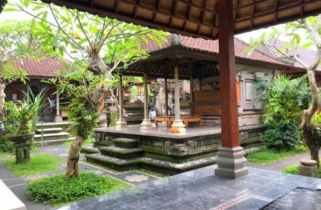 Bagian rumah adat bali