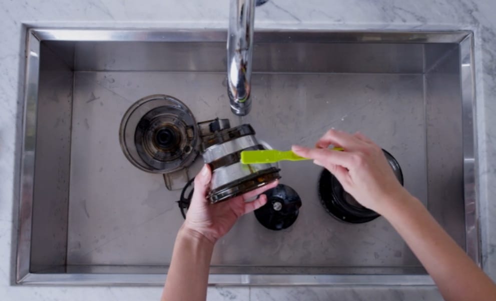 sikat strainer slow juicer