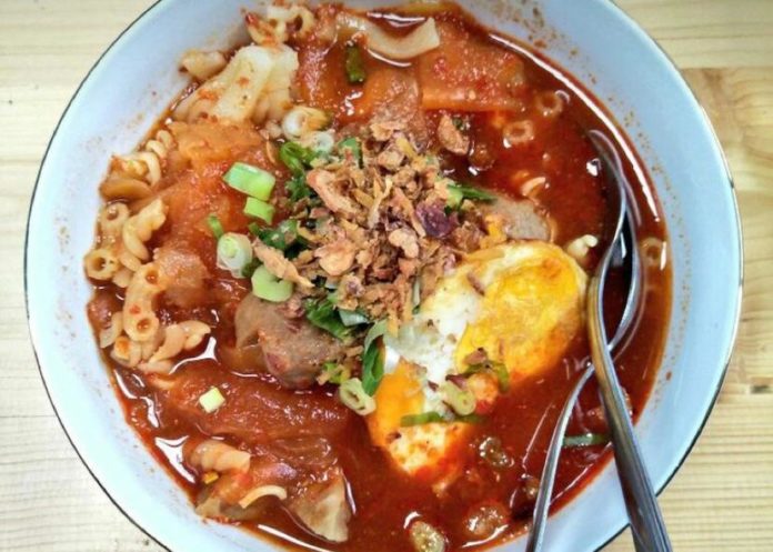 Resep seblak kuah pedas