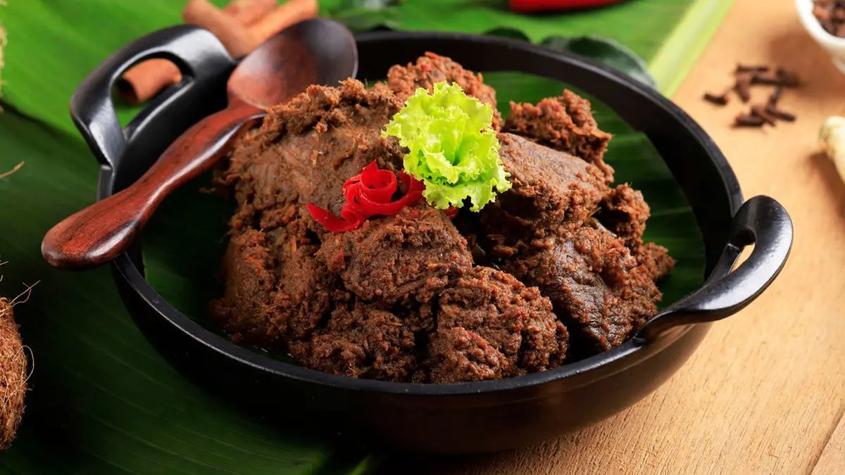 menu takjil dan buka puasa rendang