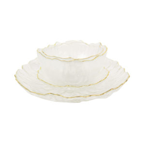 piring saji bukber di rumah