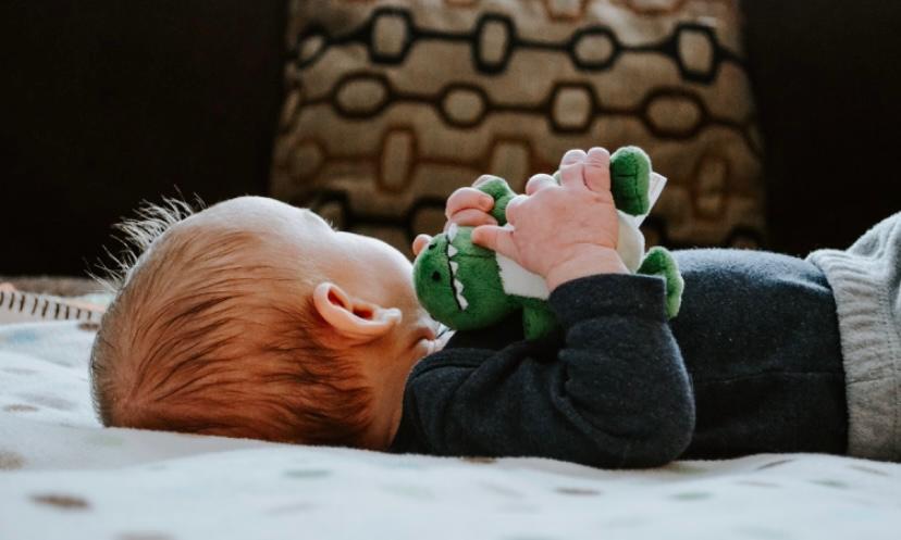 mainan anak 1 tahun budget dibawah Rp200 ribu