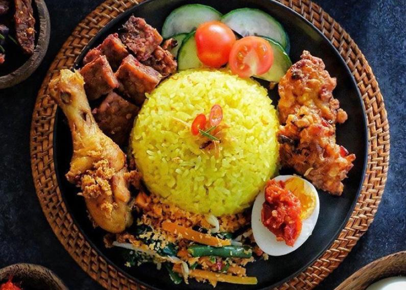 masakan rice cooker nasi kuning