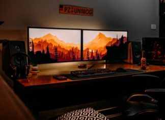 tempat memasang lampu led di belakang monitor