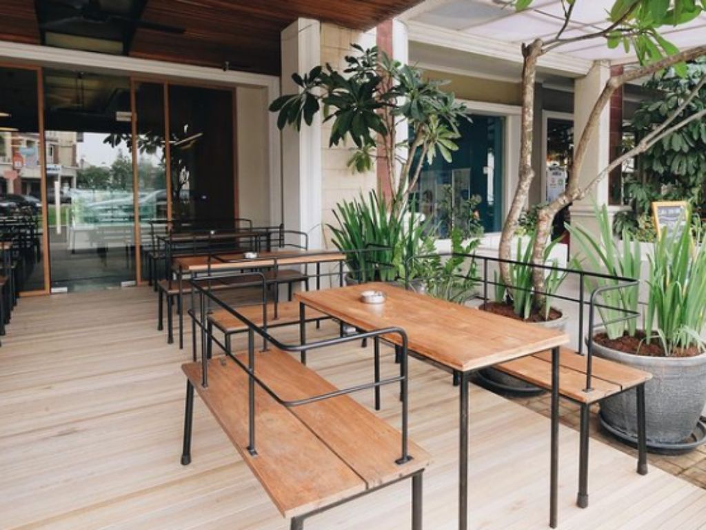 Scandinavian Coffee Shop