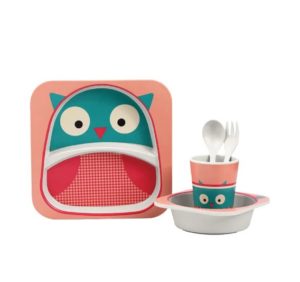 peralatan makan bayi