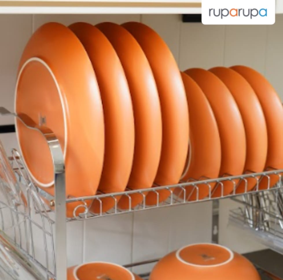 kelebihan alat makan porselen