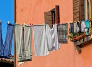 waktu tepat mencuci pakaian