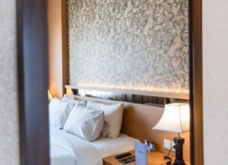 wallpaper dinding kamar tidur