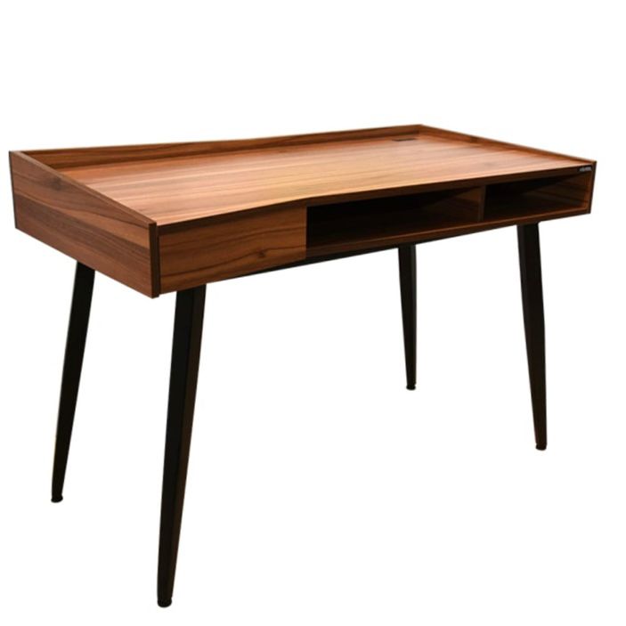 Meja kantor berwarna cokelat untuk bekerja