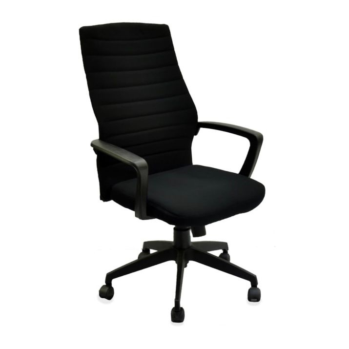 Kursi kantor di ruang kerja