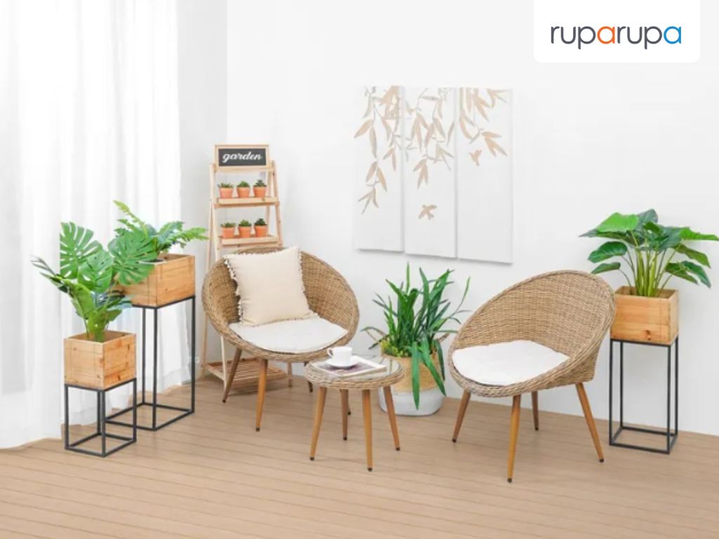 Set kursi dan meja kayu anyaman yang estetik dan nyaman