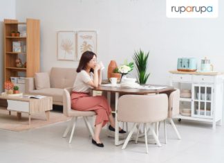 meja makan minimalis