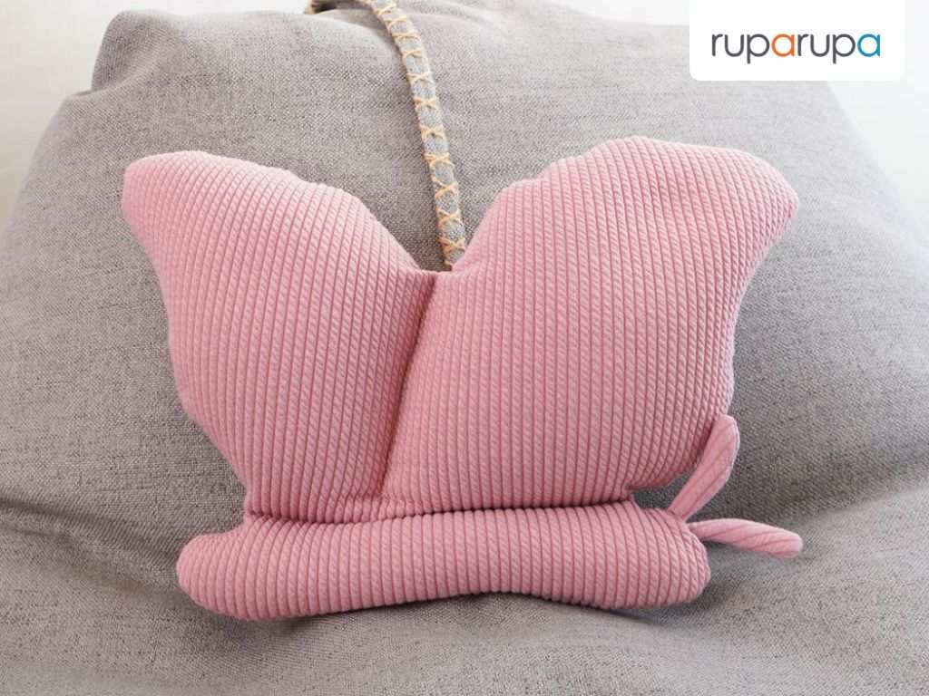 bantal sofa perlengkapan rumah tangga