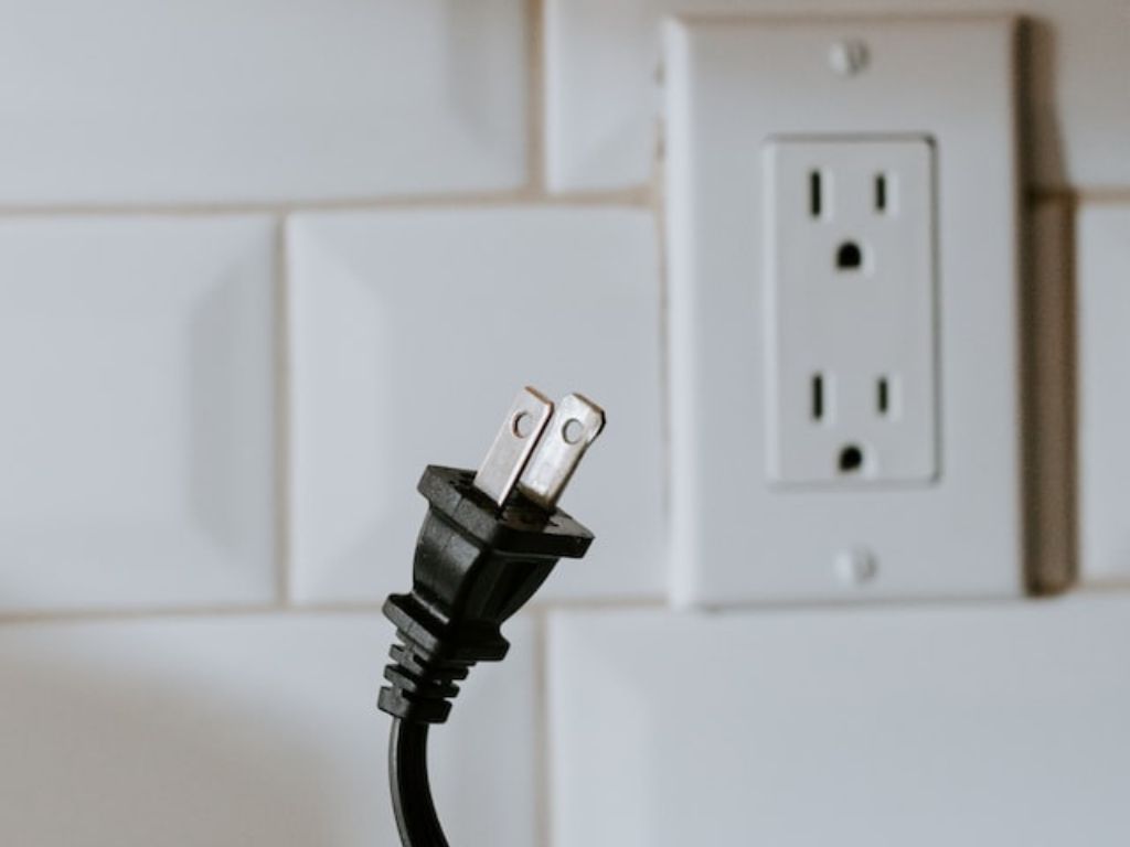 jenis stop kontak tipe A